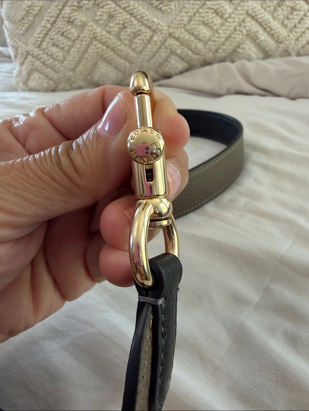 Reversible Coach Leather Adjustable Shoulder Strap  - Taupe and Black - Picture 4 of 5